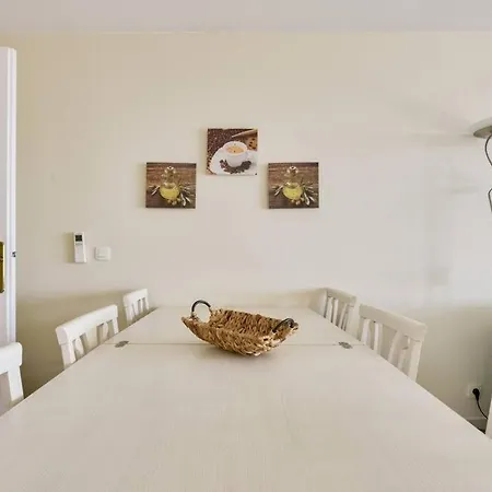 W 2 Bathrooms At 400m From The Διαμέρισμα *